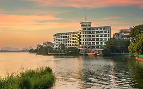 The Hanoi Club Hotel & Lake Palais Residences